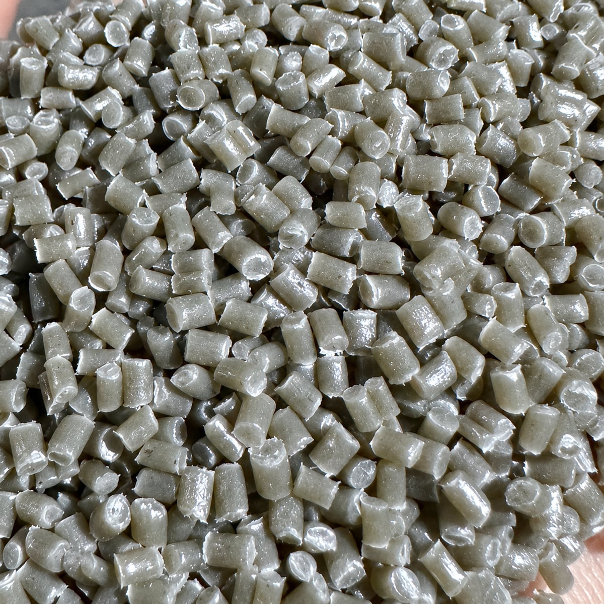 Grey rLLDPE